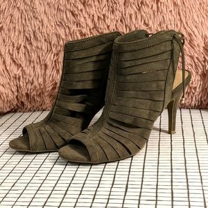 SOLD Open toe 3 inch stilletos